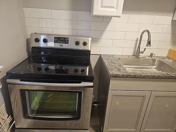 Photo - 5109 Arbutus Ave Unit 1