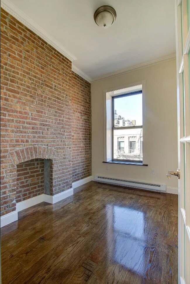 Photo - West 103rd Street Unidad 5A