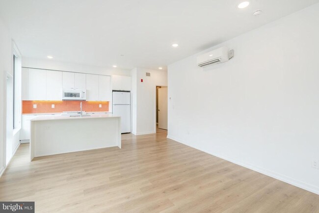 Photo - 1141 N Front St Unit 201