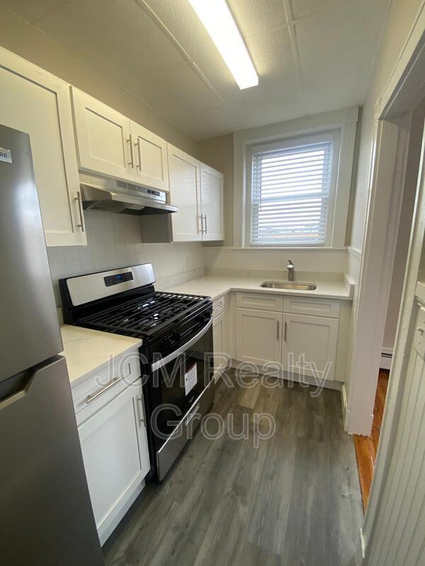 Photo - 16 Newhall Street