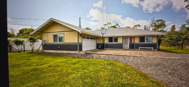 Building Photo - 15-1888-1888 22nd Ave