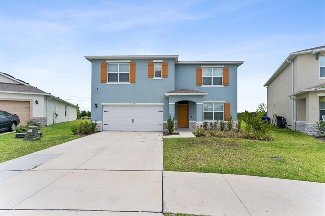 5038 Foxglove Cir