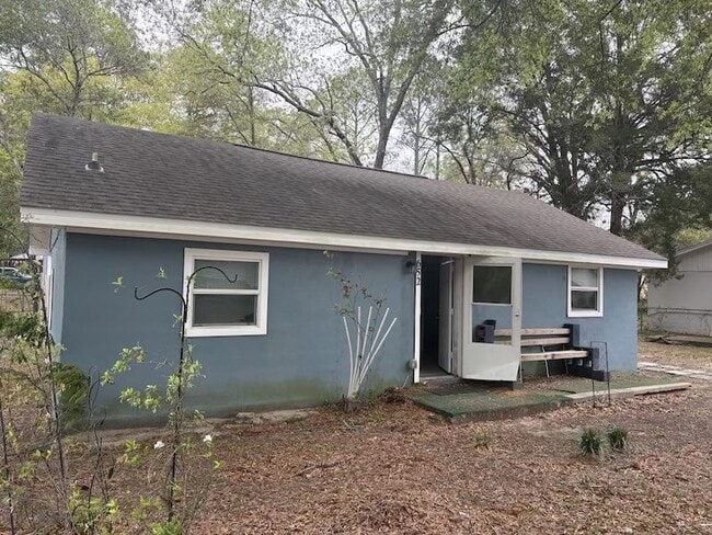 Photo - 652 Blakely Ave House