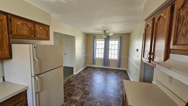 Photo - 349 Woodpoint Ave Unit 349 Woodpoint Avenue B