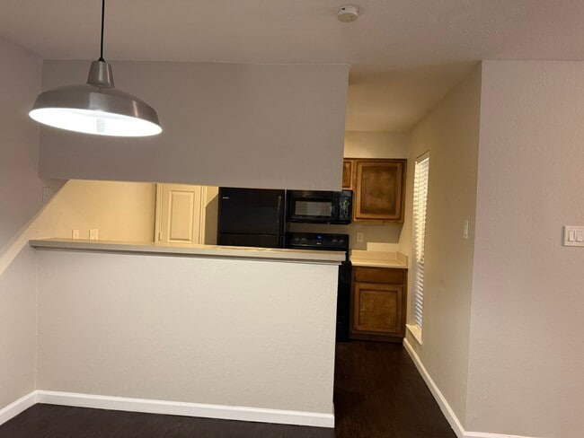 Photo - 16303 Lyons School Rd Unit 304