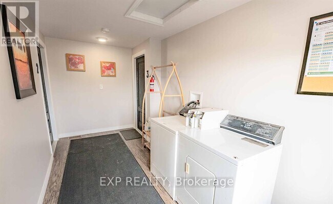 Photo - 31 Raymond St Unit 5