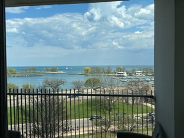 Photo - 3200 N Lake Shore Dr Unit 704