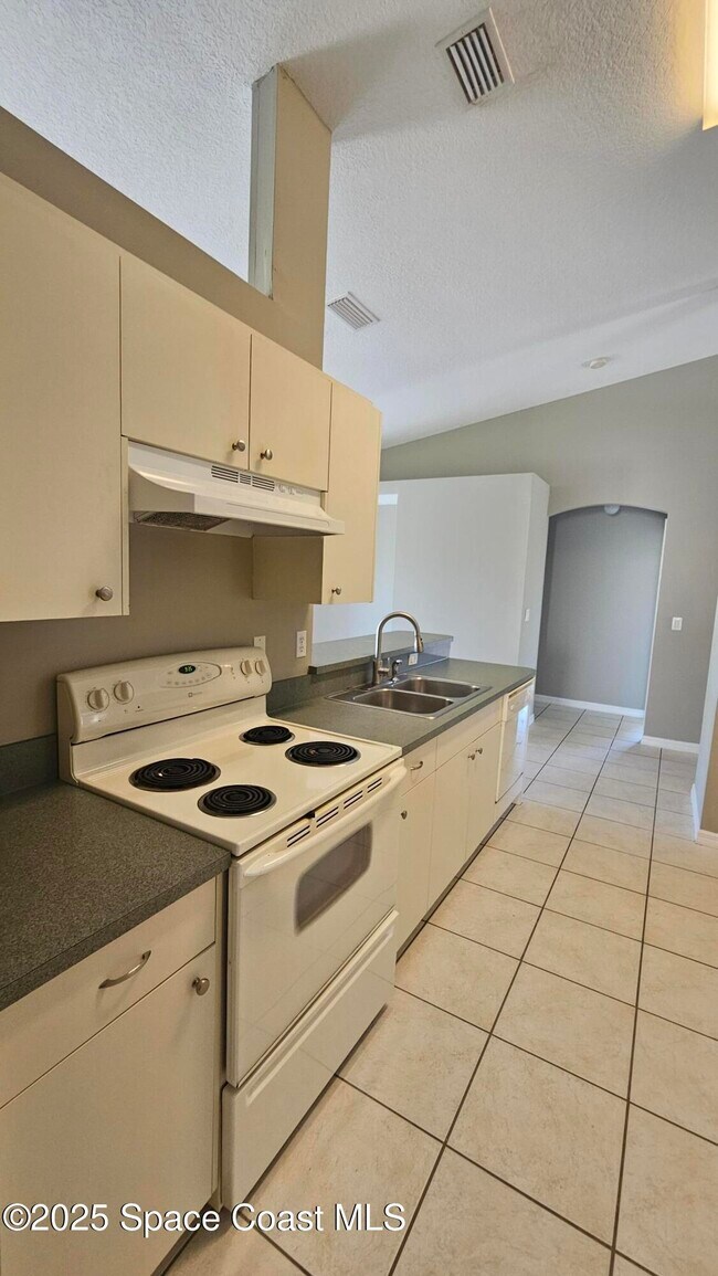 Photo - 1263 Dallam Ave NW