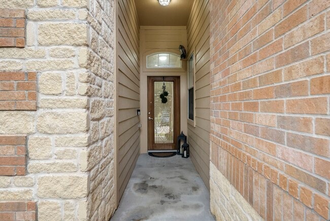 Photo - 9622 Old Timber Ln