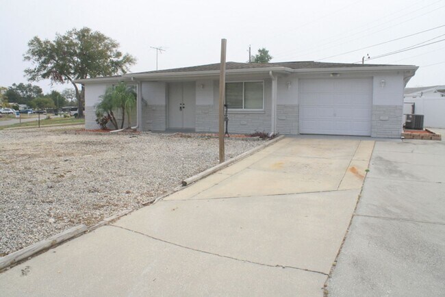 Photo - Cute 3 bedroom 1 bath