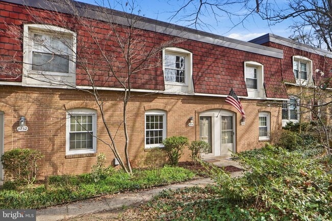 Photo - 8230 Carrleigh Pkwy