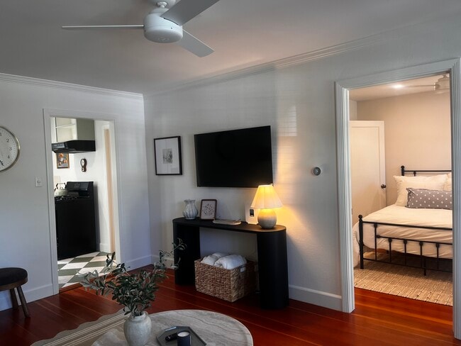 Photo - 216 Plaza St