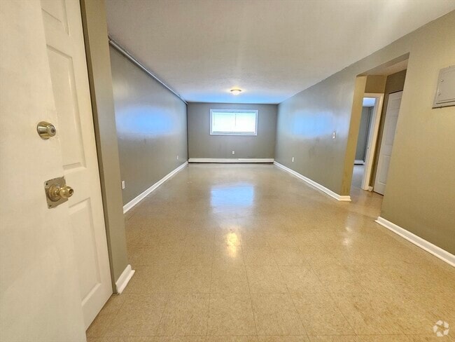 Building Photo - 14 Pearl St Unit 5 Rental