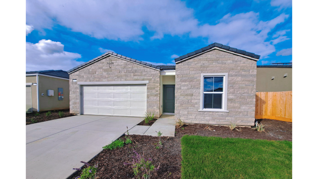 Photo - Beautifully Built Home 3BR 2BA!