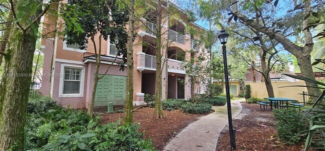 Building Photo - 6692 W Sample Rd Unit 6692 Rental