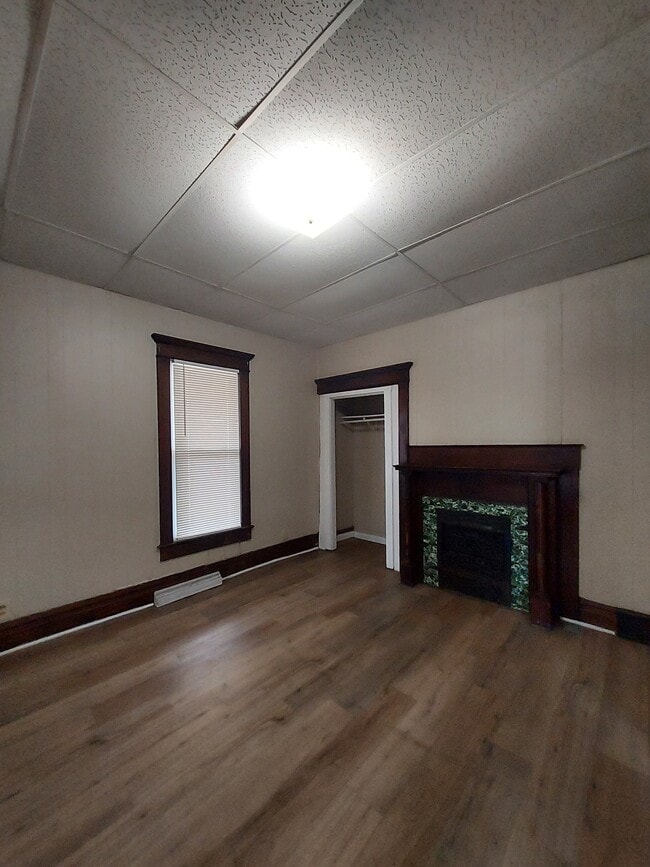 Photo - 192 Union St