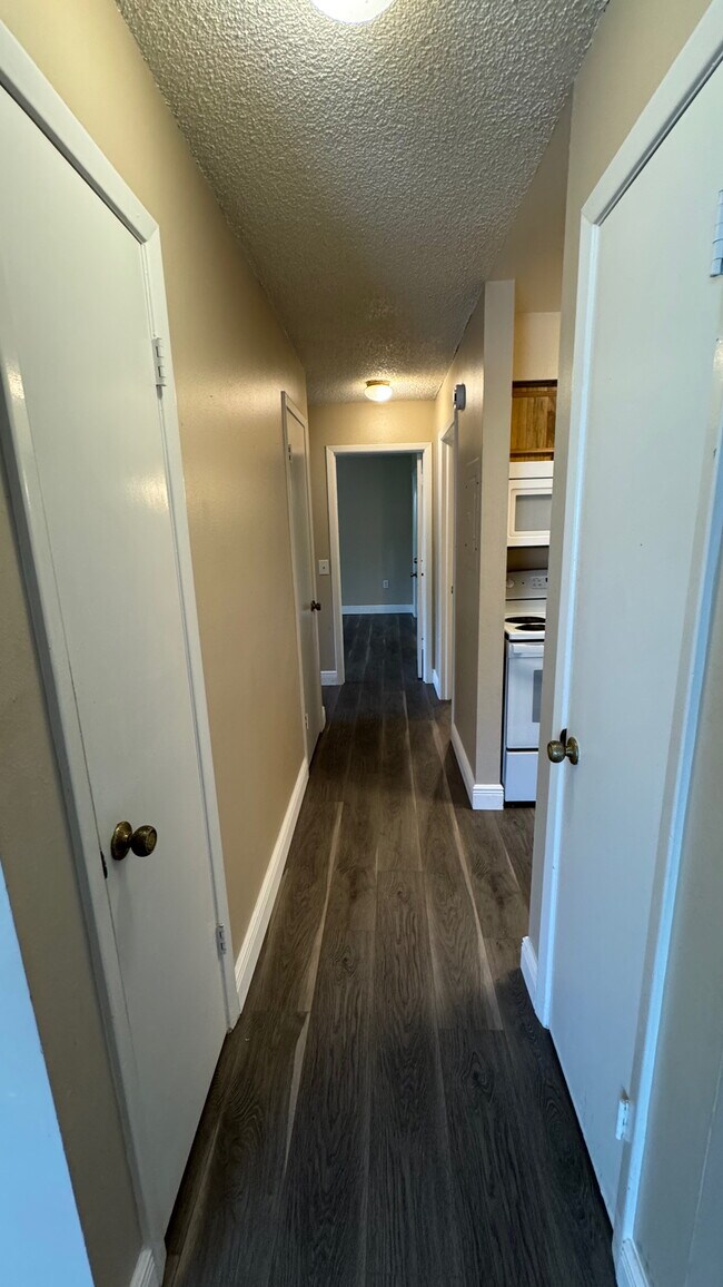 Photo - 14301 Hanging Moss Circle Unidad 202