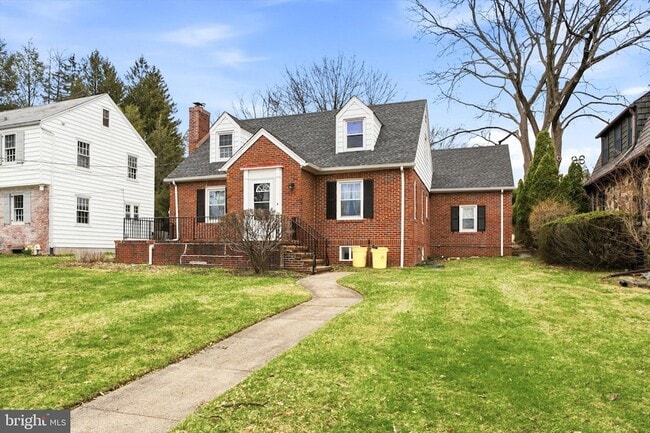 Building Photo - 30 Upper Ferry Rd