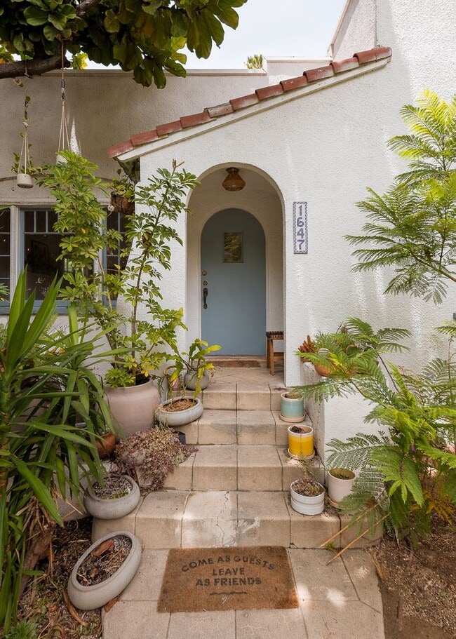 Photo - 1647 N Coronado St Unidad 1649 N Coronado