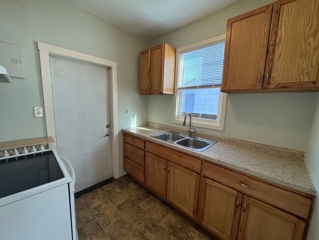 Photo - 787-789 Aurora Ave Unit 787 Aurora Ave