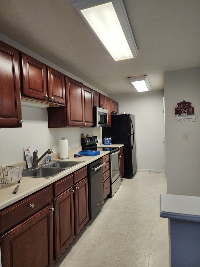 Photo - 3126 Alexander Pl