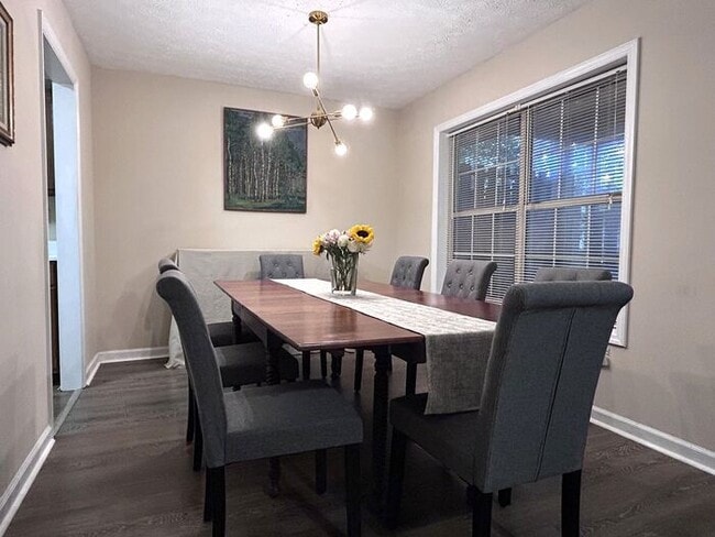 Photo - North Druid Hills Hidden Gem! 2 Bed - 2 Bath Near Emory, Available Late July! Unit 1378