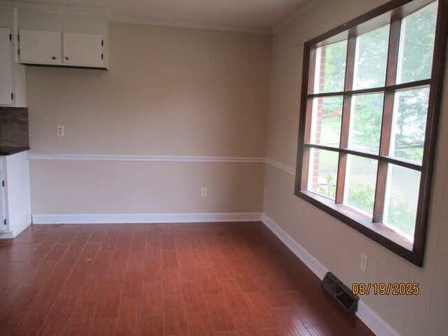 Photo - 1027 Rembrandt Dr SW