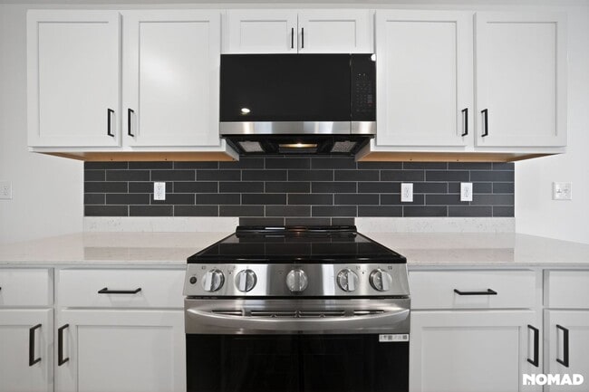 Photo - 2401 Brookville Dr