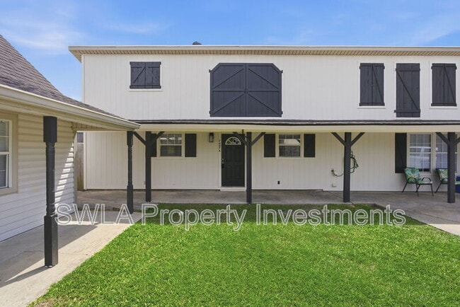 Photo - 7647A Ling Rd
