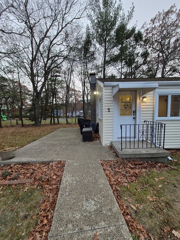 Photo - 5 Lakeview Ave