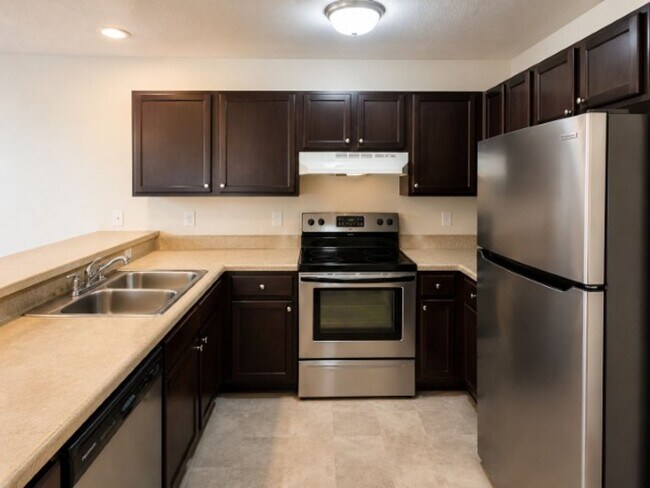 1820 Tryon Dr