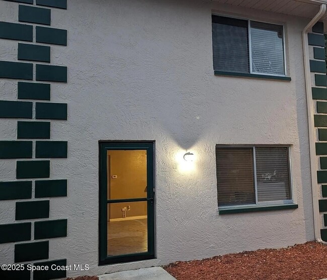 Building Photo - 1880 Murrell Rd Rental