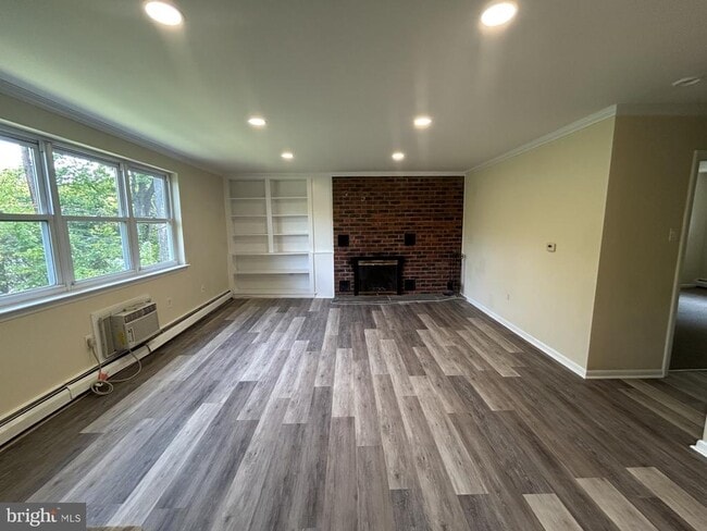 Photo - 333 Lacey Ave