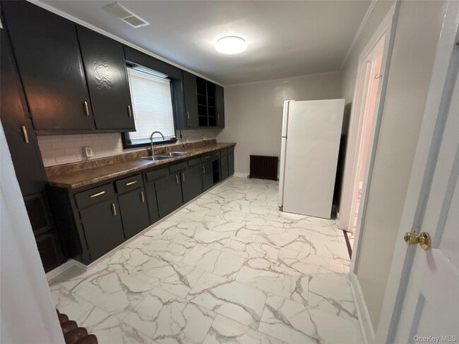 Photo - 5-5 Millerton Green Cir