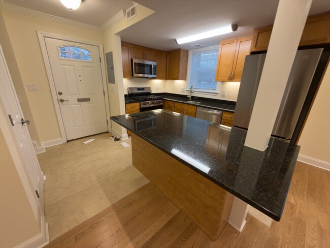 Photo - 20 Thornton Rd