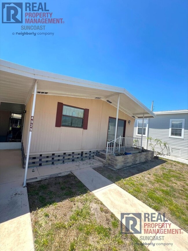 Building Photo - 4929 Sea Island Ave