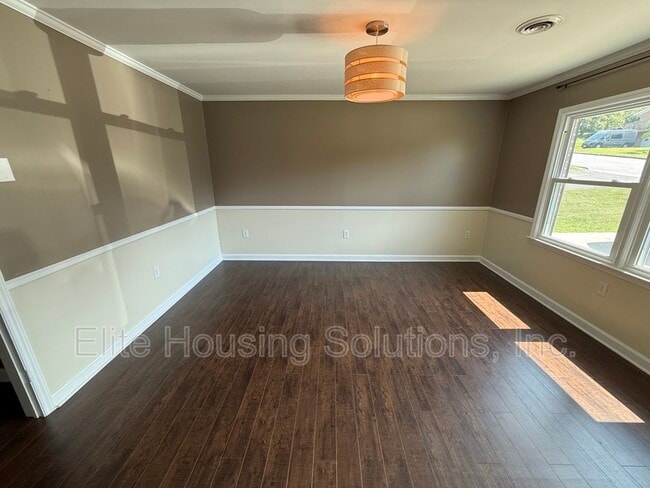 Photo - 820 N 16th St