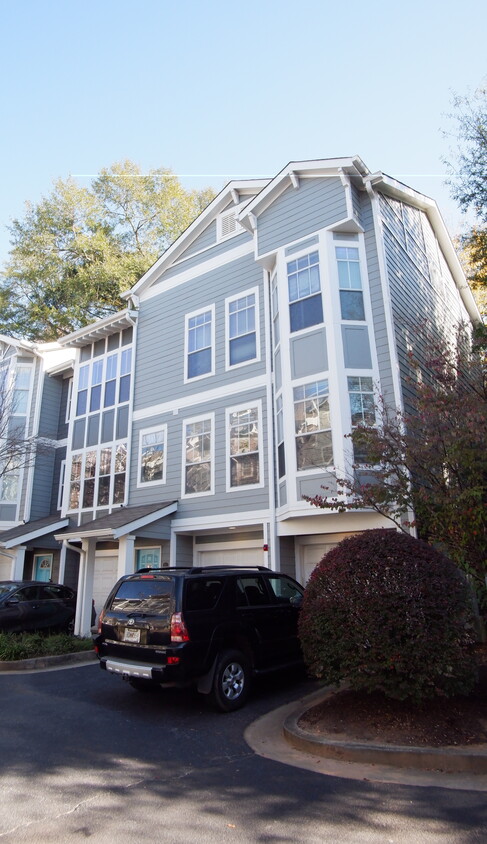 Photo - 1075 Park Row N (Atlanta, GA)
