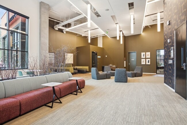 The Collaborative - Broadview at Vanderbilt