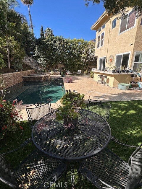 Photo - 1505 Via Tulipan