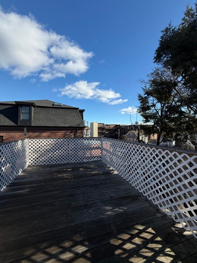 Photo - 39 Beacon St Unit 3