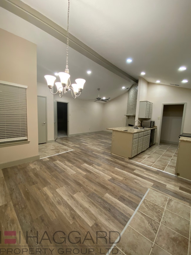 Photo - 3 bedroom 2 bathrooms