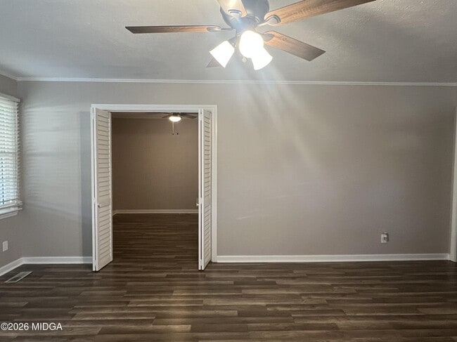 Photo - 1943 Northbrook Ave