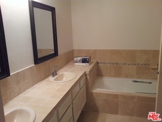 Photo - 4477 Wilshire Blvd Unit 210