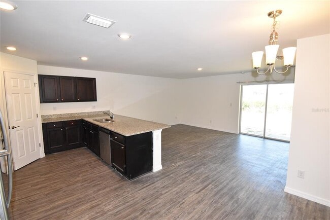 Photo - 1185 Highlands Rd