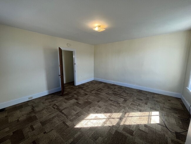 Photo - 436 N Second St Unidad 436 2