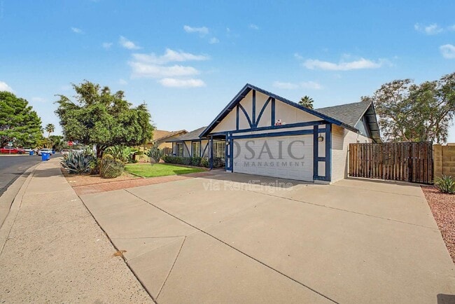 Photo - 4837 E Encanto St