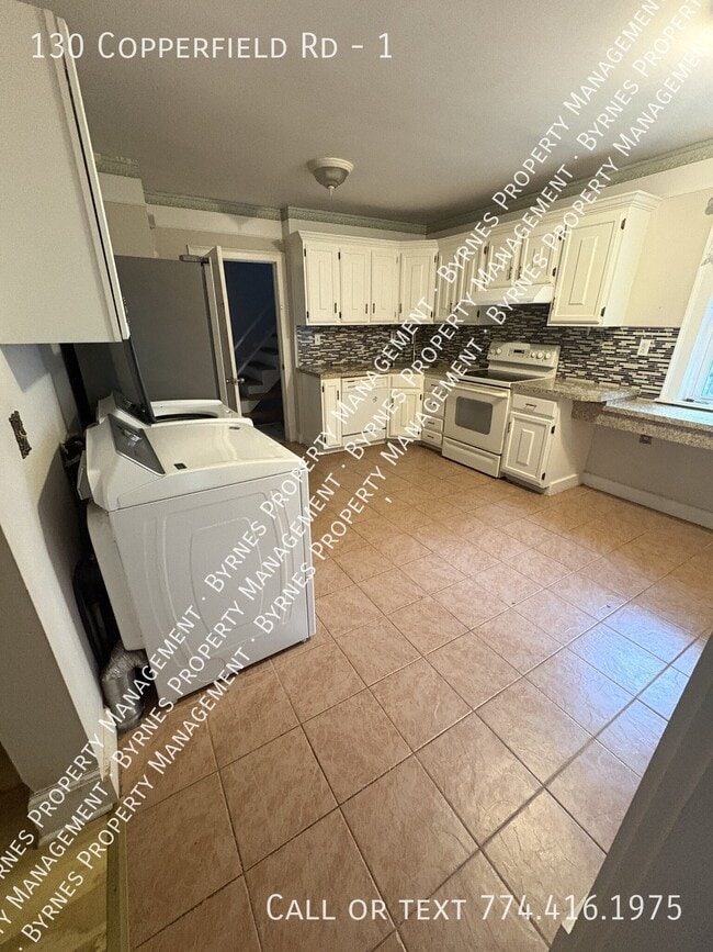 Photo - 130 Copperfield Rd Unit 1