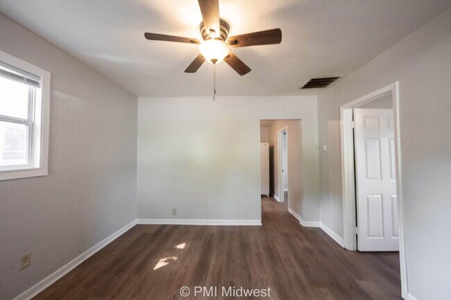 Photo - 3026 S Rybolt Ave