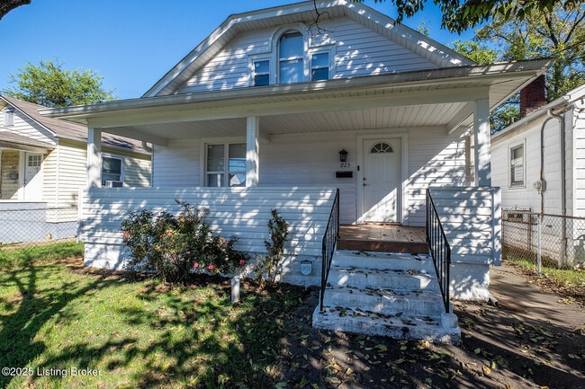 Building Photo - 925 W Evelyn Ave